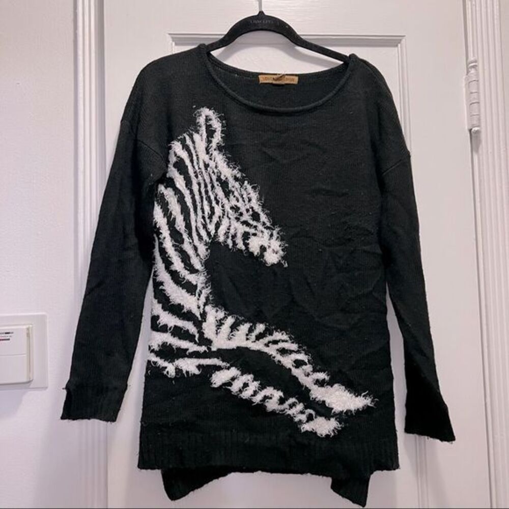 Love by Design Zebra Sweater Black, Small